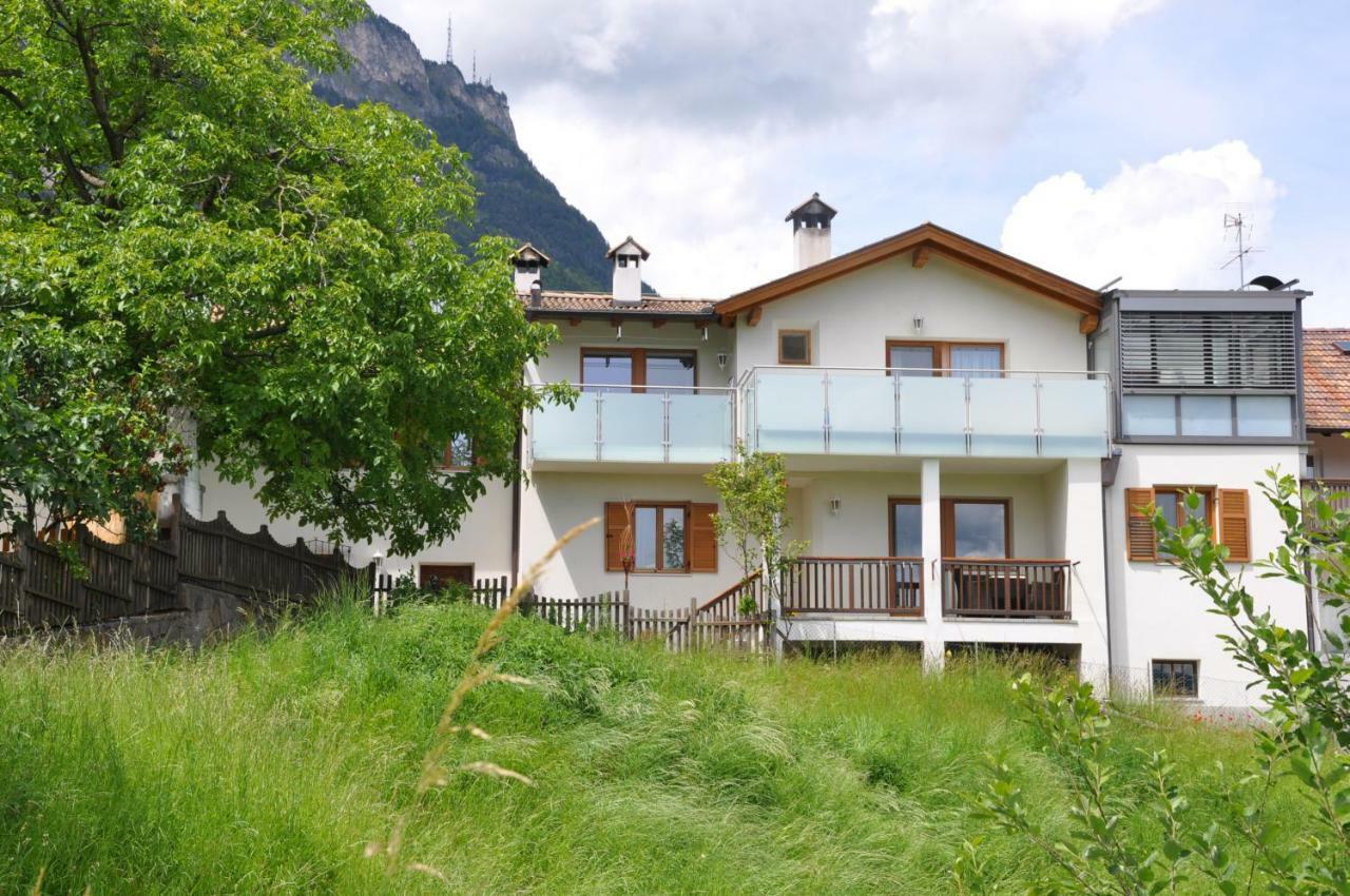 Gaestehaus Pfuss Caldaro Eksteriør billede